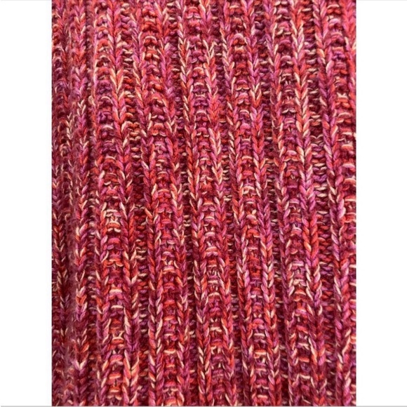 Universal Thread Ribbed
Crewneck Pink Sweater - Picture 3 of 9